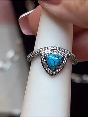 Bomb Party hematite and Turquoise Triangle Halo Ring size 6